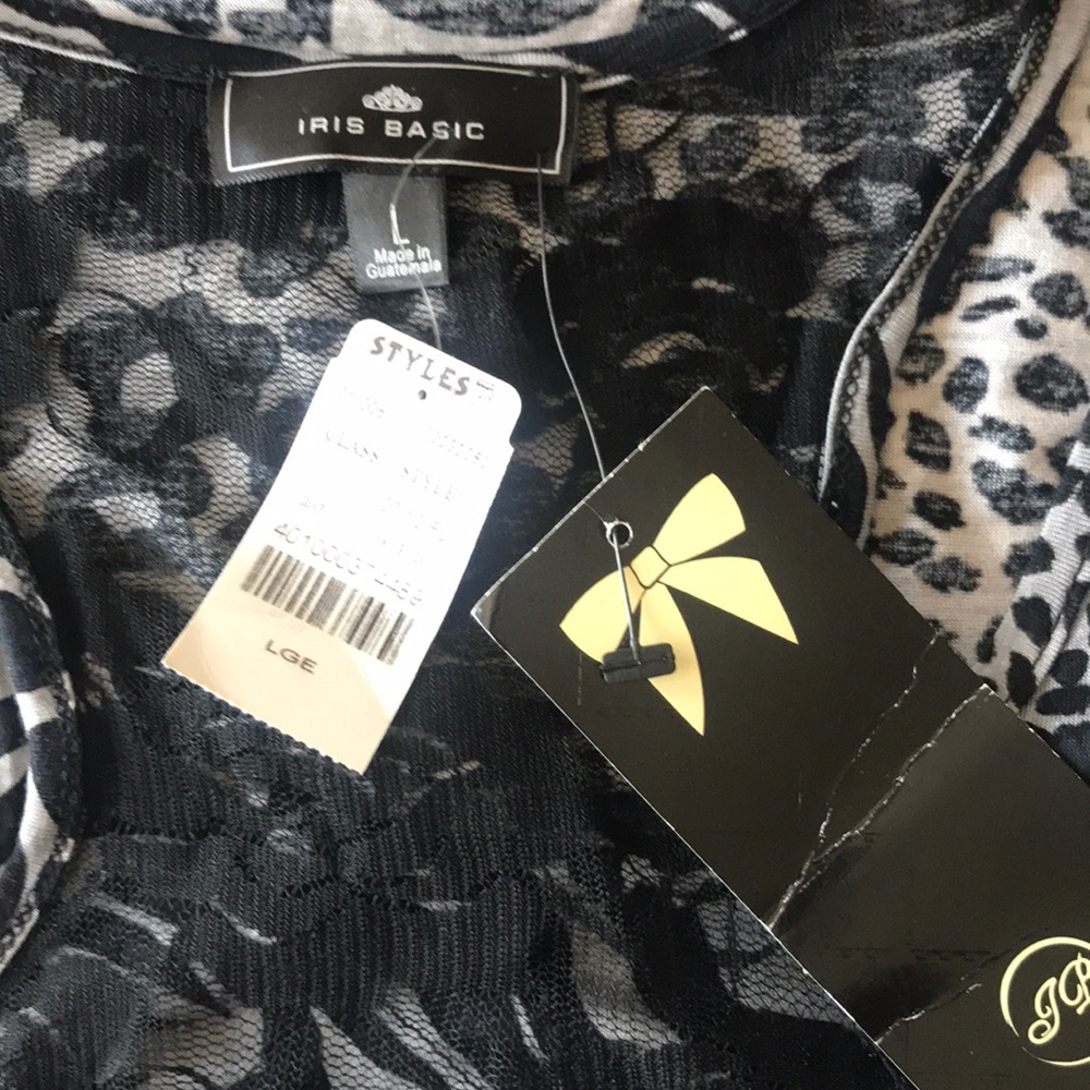 Iris Black Basic Racerback Tank Top Large - Picture 8 of 10